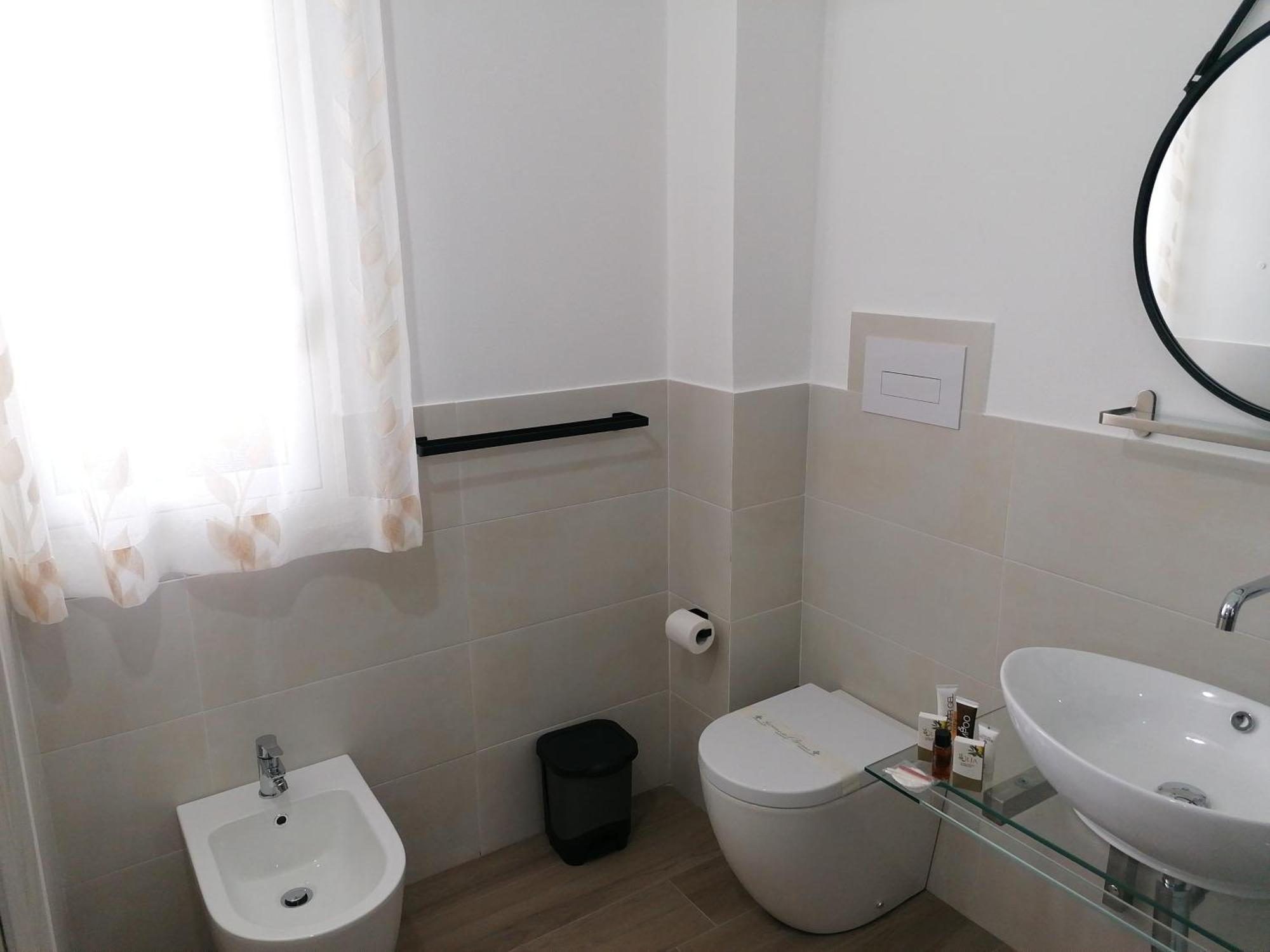 B&B 36 Passi Dal Mare 2.0 Trapani Oda fotoğraf